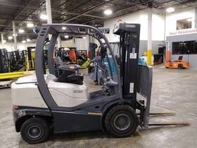 1055-50 2021 Crown C5 5 000 Lb. Capacity Diesel Forklift