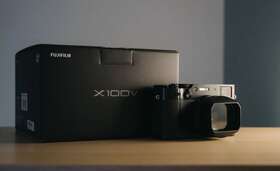 16643000 Fujifilm X100v