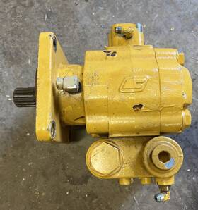 25897 Paccar Hydraulic Gear Motor Parts Condition Unknown