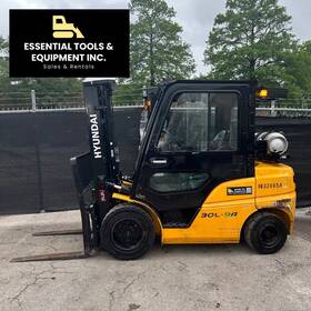 30l-9a 2021 Hyundai 6 000lb Cab Lpg Forklift Pneumatic Tires- 11 192 Hours