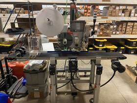 3114-ts Label-aire Model Labeling Machine With T-base Applicator Stand And Conveyor