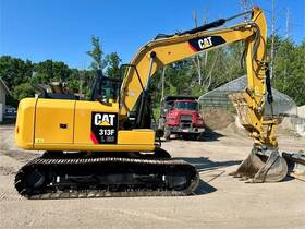 3556 313f 2019 Cat Lgc Excavator With Hydraulic Thumb Only Hours