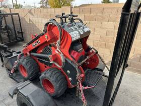 323meng 2022 Iron Rhino Wheels Mini Skid Steer Mechnical Control 22hp Honda Gx690