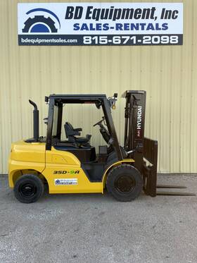 35d-9a 2014 Hyundai Diesel Forklift 2680 Hours 7150 Lb Capacity