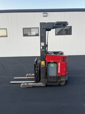 412-357 Raymond Forklift
