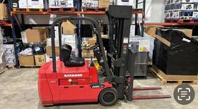 4450c35 445c35 2016 Raymond Sit 3 Wheel Electric Forklift Goes 24 Ft High 360 Spin
