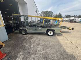 660-23-4 Tug Baggage Loader