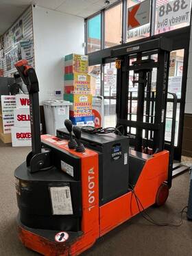 6bwc10 Toyota Electric Forklift Truck Counter Balanced Stacker