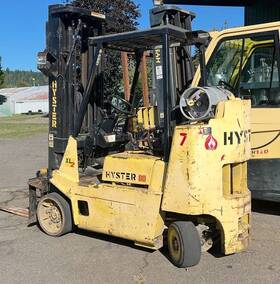 75358 Hyster 80 Xl2 Forklift With 8 000 Lbs. Lifting Capacity