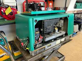7hgjae-2132b Onan Rv Gasoline Generator 7000 Watts