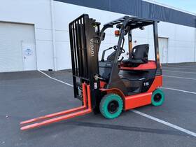8fb18 Toyota Electric Forklift 3300lbs 7100hrs