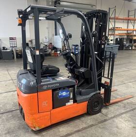 8fbes15u 2017 Toyota Electric Forklift 3000 Lb Capacity 36v Power