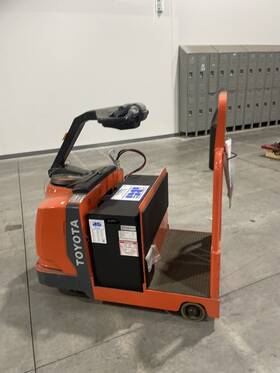 8tb50 Toyota Tugger Tractor / Truck 24v Electric Model Local Pickup