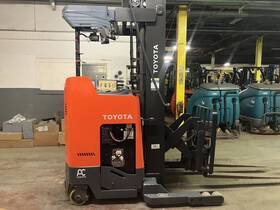 9bru23 2019 Toyota 4500 Lb Electric Reach Truck Only 240 Lift Height 2100 Hours