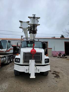 Ac35-127s 2007 Altec Boom Truck