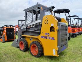 Agt-jk-krw232 Agt Mini Skid Steer Wheel Loader 33hp Ekrw232 Skidsteer