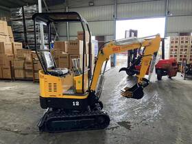 Agt-h12 Agt Industrial 13.5 Hp B&s 1 Ton Mini Excavator Not Working