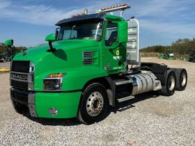 An64t 2019 Mack Anthem T/a Day Cab Truck Semi Tractor A/t Pto Wet Kit Bidadoo
