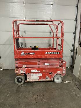As1931e As1932e 2019 Lgmg 19 Electric Scissor Drivable Man Platform Lift