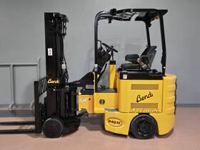 48ac180d B40/48ac180d 2019 Bendi Electric 3 Stage Mast 4000 Lb Swing Forklift