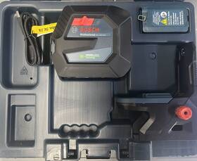 Gcl165-42g Bosch Cross-line Laser Level With Plumb Points Rechargeab Pd3046239