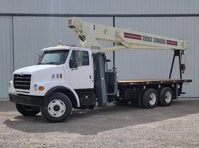 Bt-4792 Sterling Lt7500 Truck With Terex Crane 16105