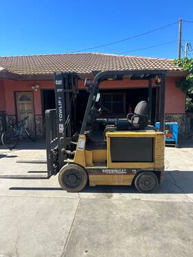 2ec20 Caterpillar Model 48v Newly Refurbished Battery