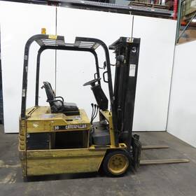 Ep15t-36a Caterpillar 2800lb Electric 36v Forklift 3-stage 191 Inch Lift Side Shift