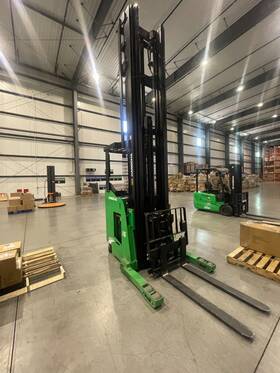 Cqd16 2024 Hangcha Electric Reach Truck Forklift 3 500lb 36v 35ft Lift Low Hours