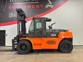 D140s-7 2017 Doosan 30 000 Lbd 2 Stage Dual Pneuamtic Diesel Forklift Stk 14918
