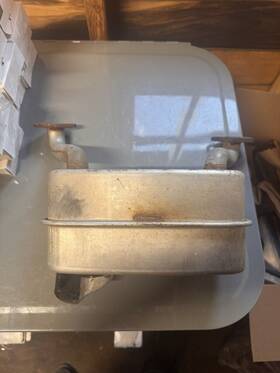 Gy21991 Deerm John Deere Muffler