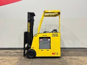 E35hsd 2016 Hyster 3 Stage 3500lb Cushion Electric Forklift Stk 14726