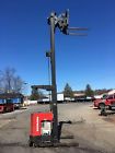 Easi-r40tt Raymond 2004 Reach Truck