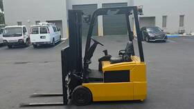 Erp030thn36te082 Yale Electric 36v 3 Wheel Forklift