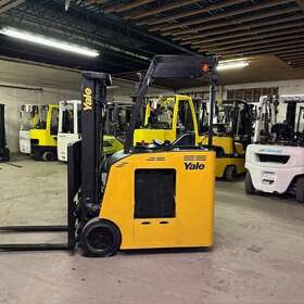 Esc030acn 2013 Yale 3000lbs Used Electric Forklift Triple Mast Sideshift