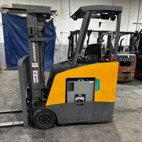 Etg318 2019 Jungheinrich 4782 Hours 4000lb Used Forklift Triple Mast Sideshift