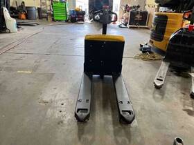Ewr30 Linde Electric Rider Pallet Jack 2021 - 6000 Lb Capacity Low Hours
