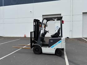 Fb15-8 Unicarriers Electric Forklift 3300lbs 5600hrs
