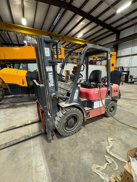 Fd30 Tailift Diesel Forklift 2020 6000lb Soild Rubber Tire