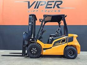 Fd35f 2025 Viper Orange 8 000lb 3 Stage Air Pneumatic Diesel Forklift
