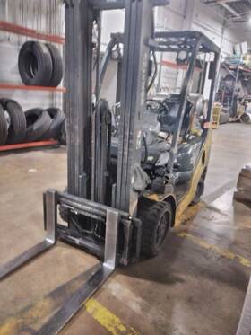 Fg2551-16 Kamatsu Forklift