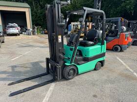 Fgc18k 2002 Mitsubishi Used Forklift 3600lb Capacity Triple Mast Side Shift