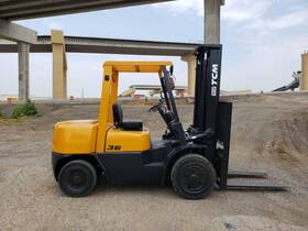 Fhd36z2 Tcm 8000 Lb Forklift Diesel 90 Inch 2-stage Mast 147 Lift Isuzu Engine