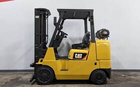 13758 Gc35k 2019 Caterpillar 2 Stage 7000lb Cushion Lpg Forklift Stk