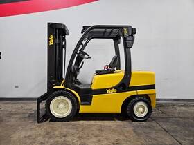 Gdp070vx 2017 Yale 3 Stage 7000lb Pneumatic Diesel Forklift Stk 14633