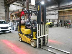 Glc035vxneae094 2019 Yale Glc035vx 3 500# 3500# Cushion Tired Forklift With Stage Mast And Ss
