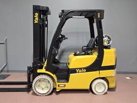 Glc070vxnlae088 2014 Yale Lpg 3 Stage Mast 7000 Lb Side-shift Cushion Forklift