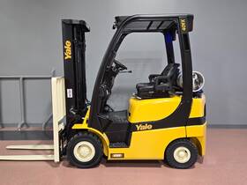 Glp040svxneae084 2019 Yale Lpg 3 Stage Mast 4000 Lb Pneumatic Forklift Low Hours