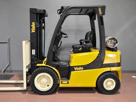 Glp050vxndse084 2017 Yale Lpg 3 Stage Mast 5000 Lb Pneumatic Forklift Hyster