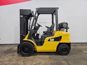 14708 Gp30n 2016 Caterpillar 6000lb 4 Stage Pneuamtic Lpg Forklift Stk